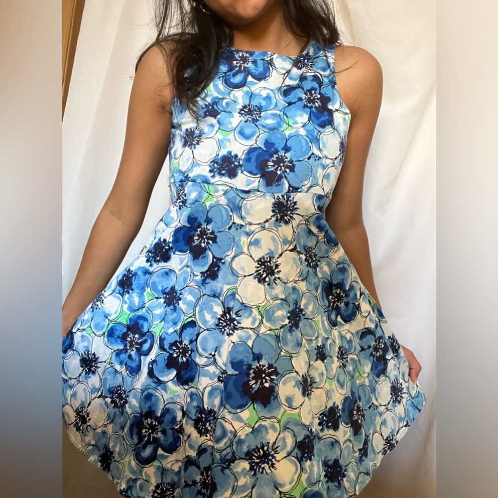 Brand new kids dress with blue and white flowers